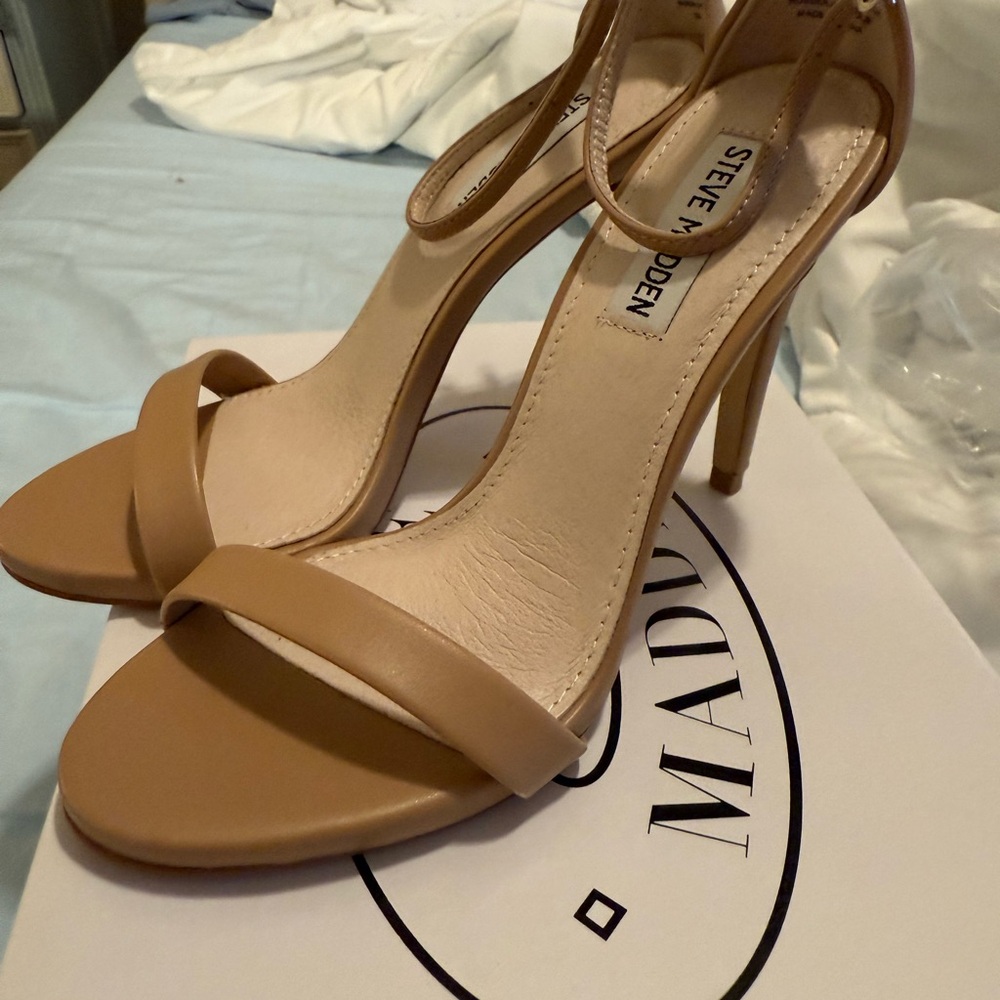 Steve Madden Stecy Tan Women's Heels